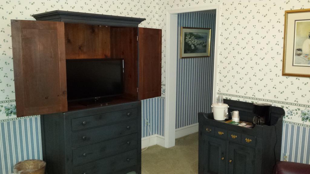 The Country Inn Of Berkeley Springs Ruang foto