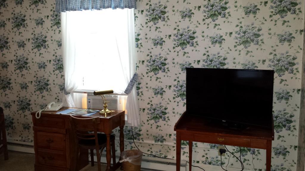 The Country Inn Of Berkeley Springs Ruang foto