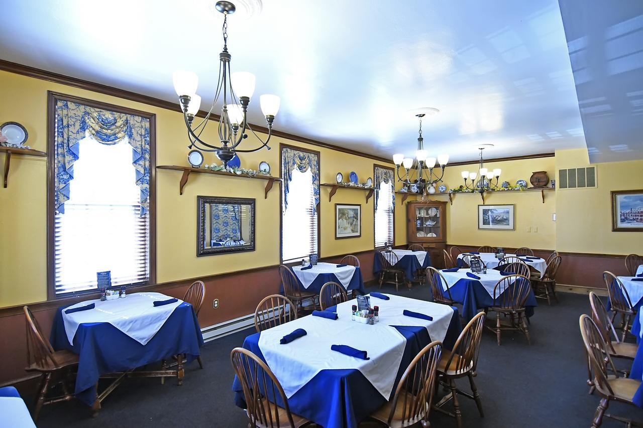The Country Inn Of Berkeley Springs Bagian luar foto